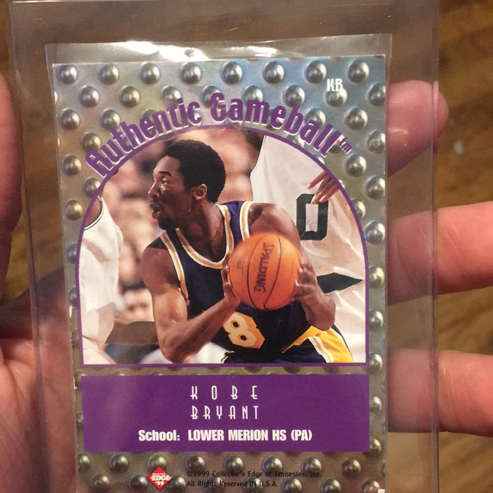 Kobe Bryant - Picture 2 of 2